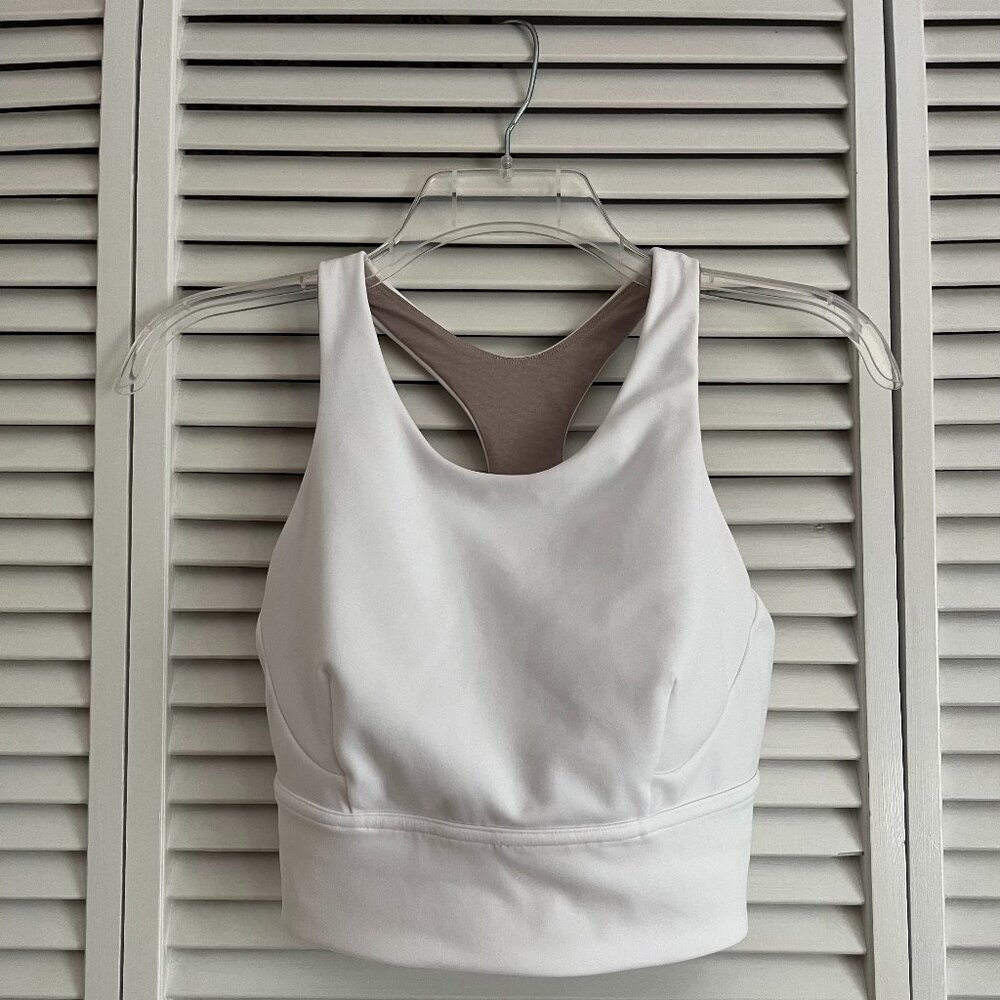 Lululemon Wunder Train Long-Line Bra *Medium Support, C/D Cups White size 10